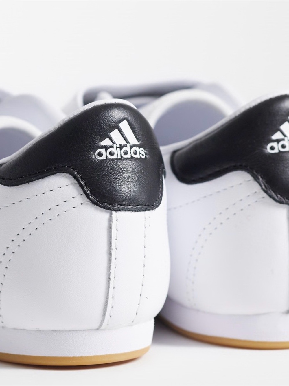 adidas Taekwondo Sneakers - Picture 4 of 4